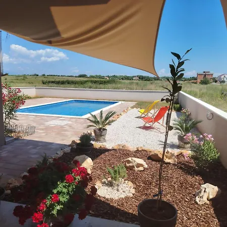 Olives Apartman *